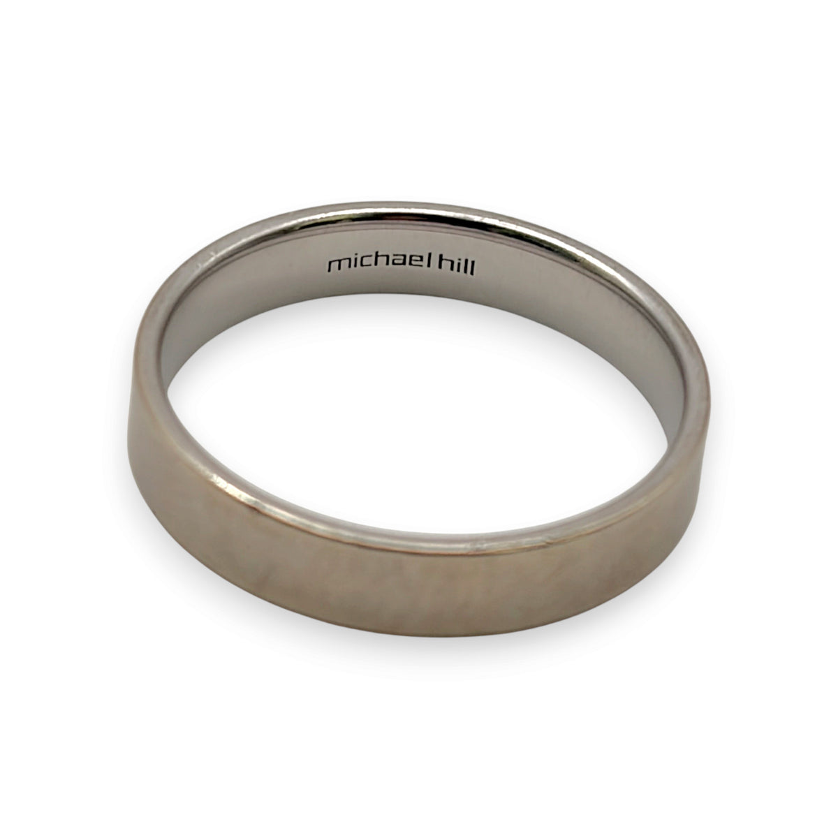 NZGD | 10ct White Gold MICHAEL HILL  Minimalist Horizon Band Size R 1/2